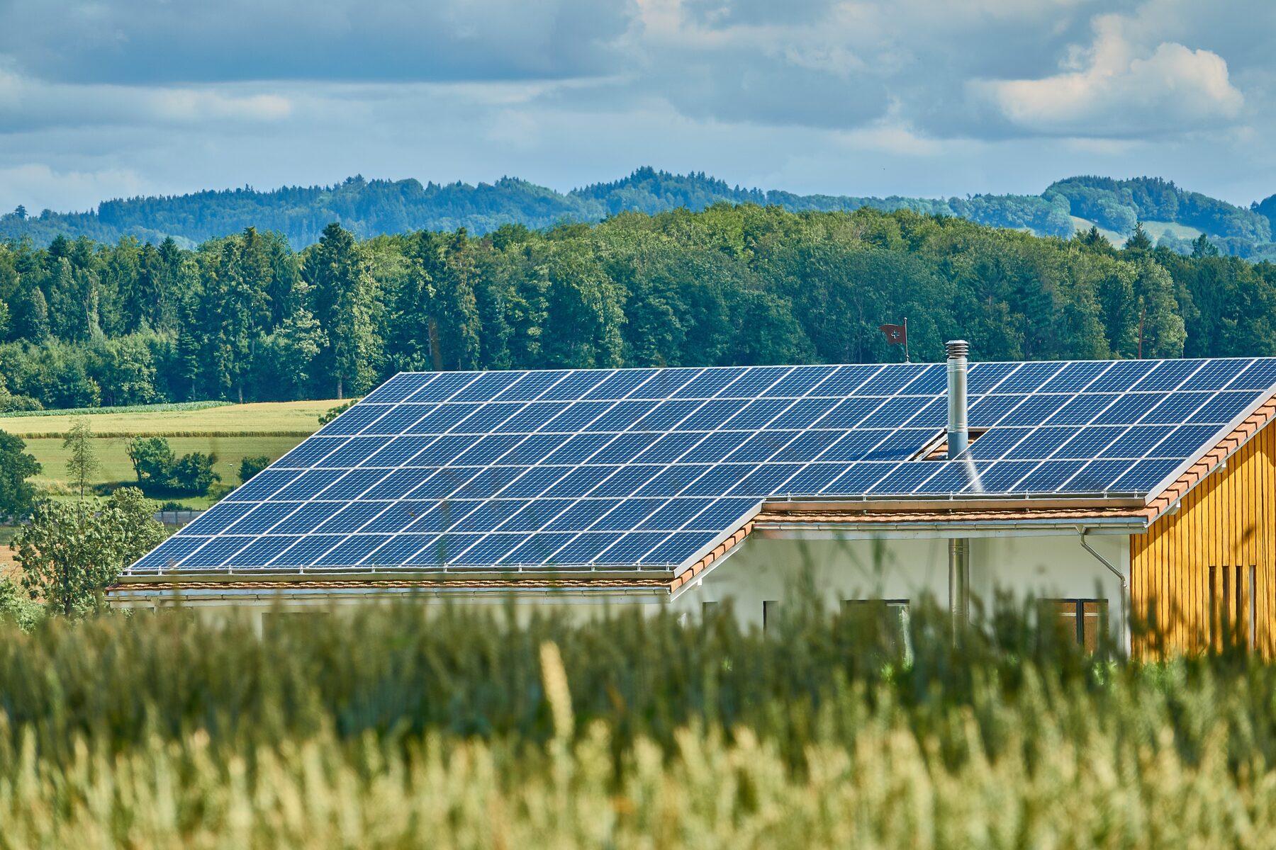 Modern photovoltaic solar array